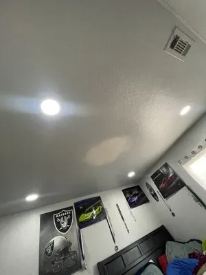 Johnny the handyman Logo