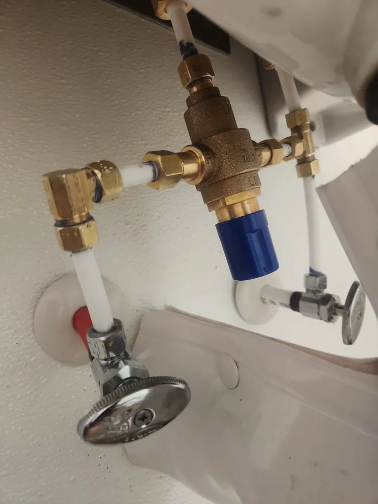 Professional pipe repair experts serving Norfolk, VA - John's Drain Cleaning and Plumbing Services