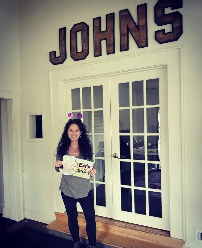 Slide of John's Plumbing & Pumps