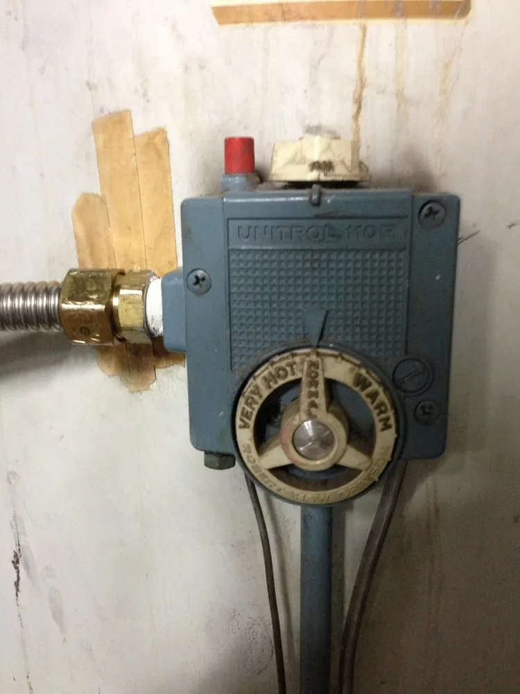 Reliable emergency plumbing for homes in Merced, CA by Johnson Plumbing