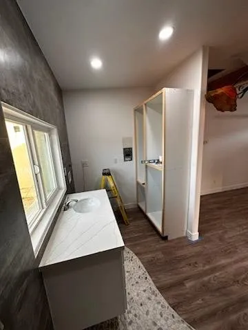 Slide of Jomayra Construction