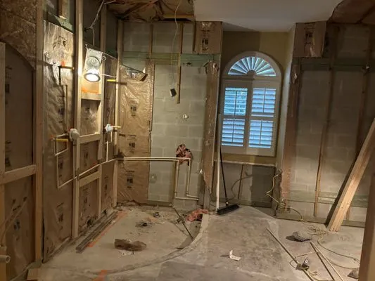 Jones Plumbing & Water Restoration Logo