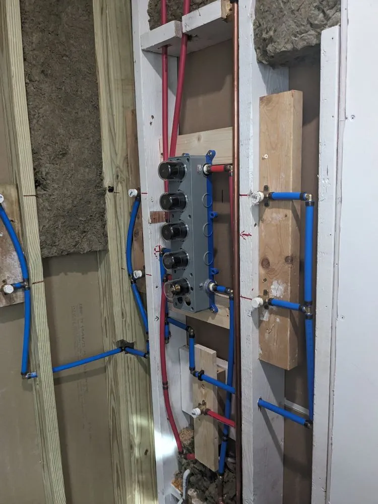 Professional plumbing repair experts serving Jersey City,, NJ - José Luis Casas
