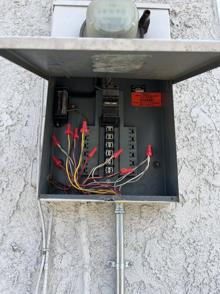 Slide of Jose Cruz Expert