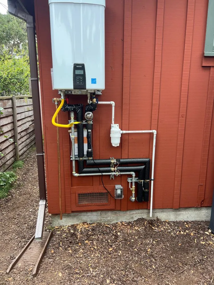 Slide of Jose Gonzalez