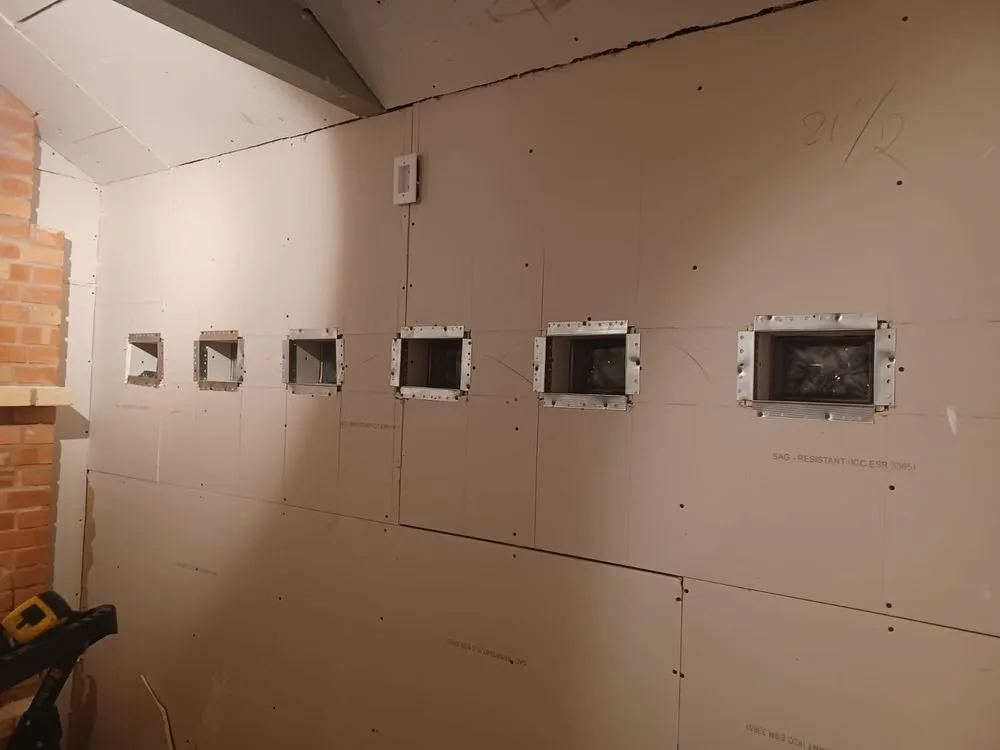 Slide of Jose Handyman Services