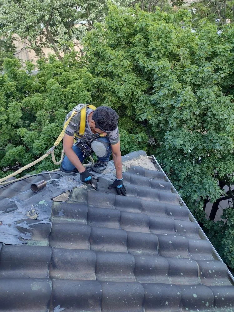 Slide of Jose Mena Construction