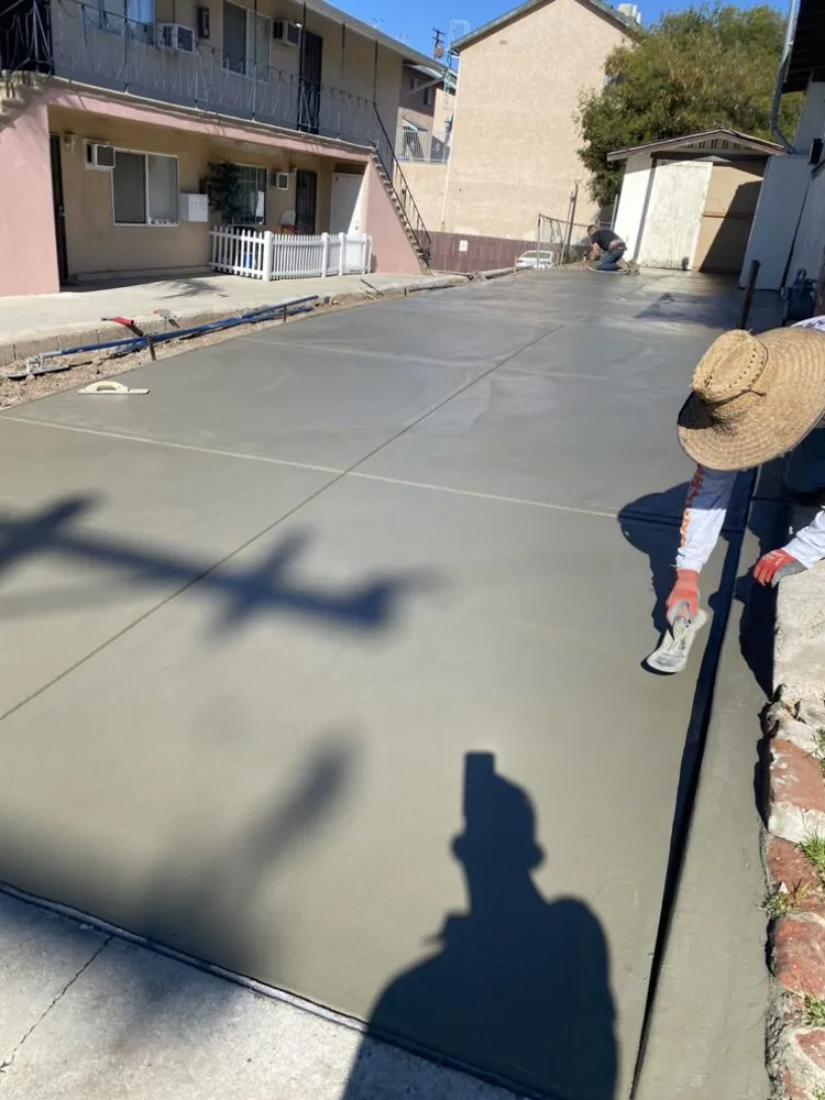 Slide of Jose's Complete Care