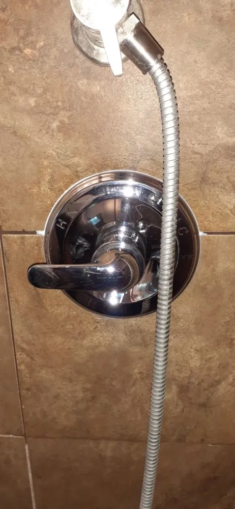 Slide of Joshh Handyman