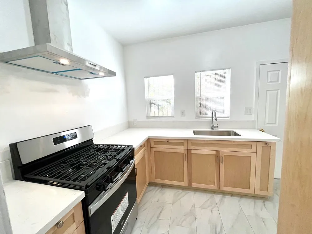 Slide of JP Handyman