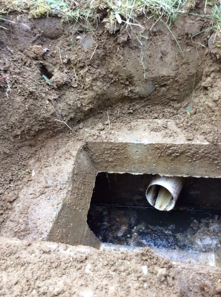 Slide of J.R. Anderson & Daughter Sewer and Drain Services