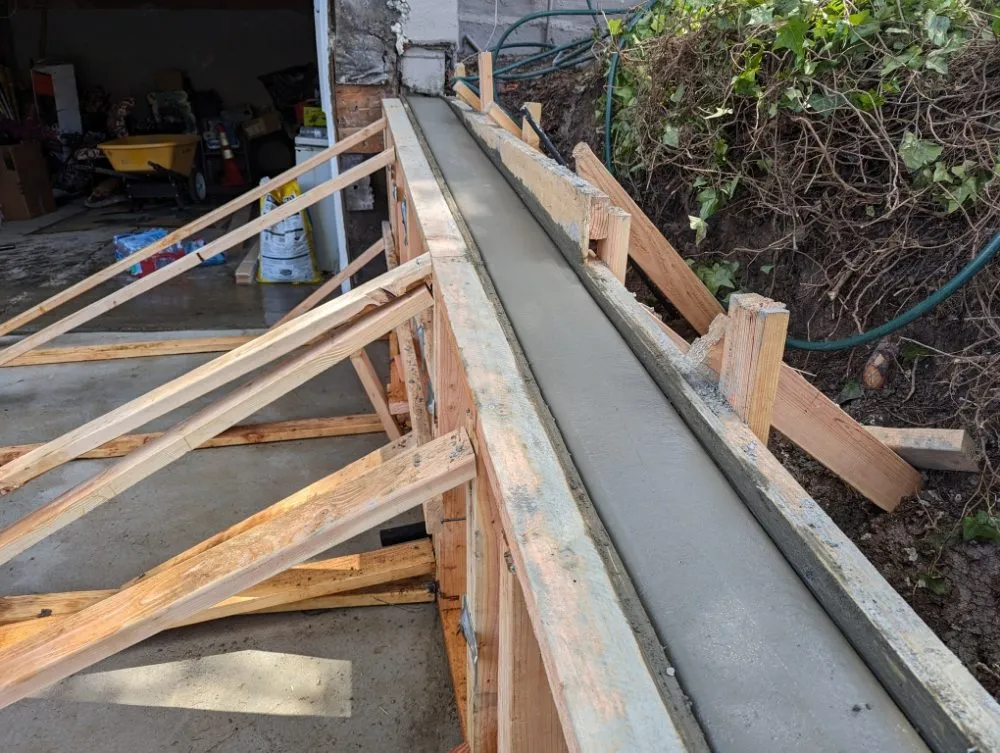 Slide of J.r Handyman Repair