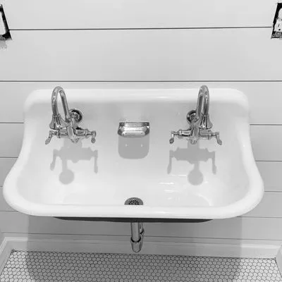 J.R. Plumbing & Backflow Logo