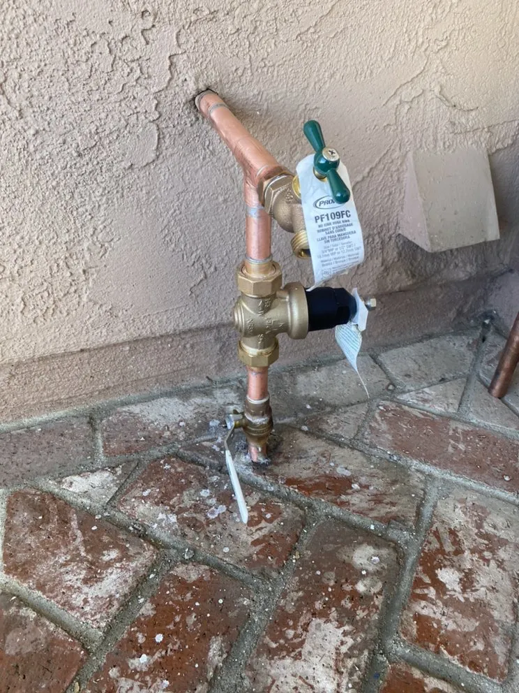 Slide of J&R Plumbing and Rooter