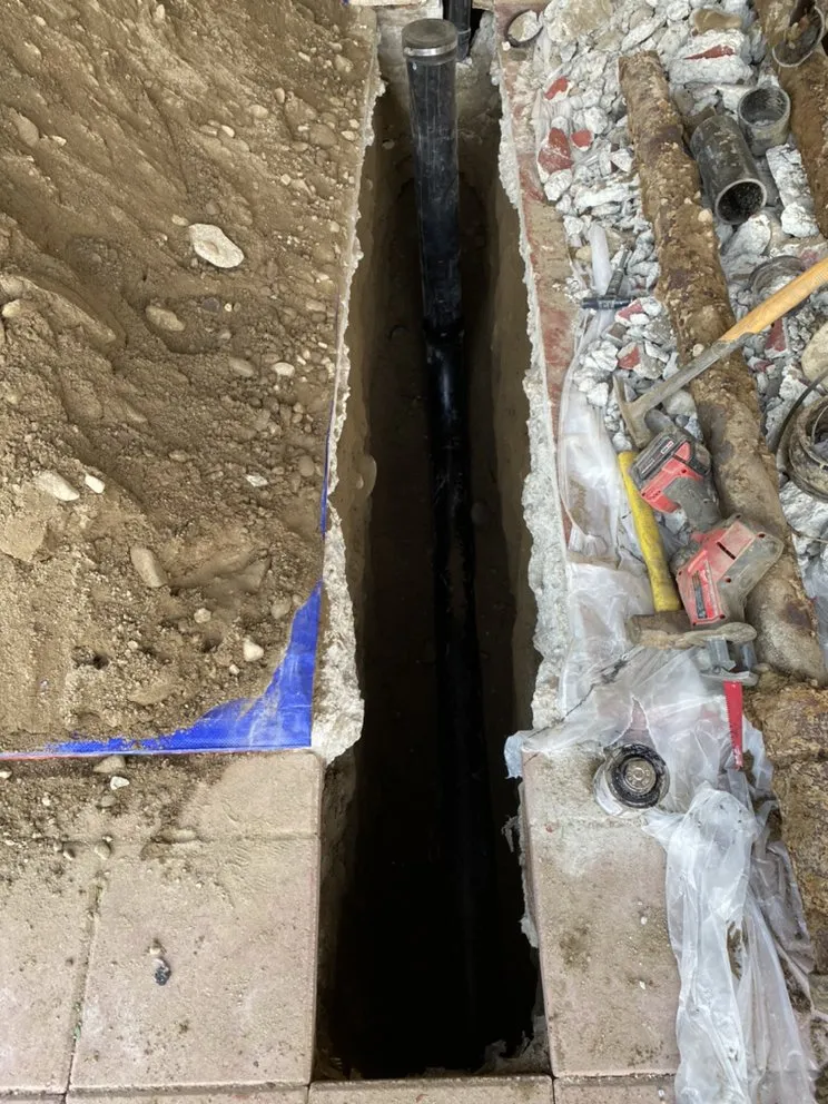 Slide of J&R Plumbing and Rooter