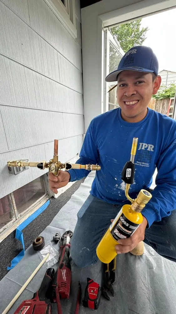 Expert leak detection in Silver Spring, MD by JR Property Restoration