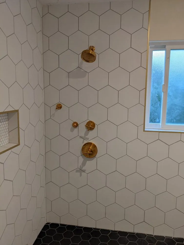 Slide of JRO Rooter & Plumbing