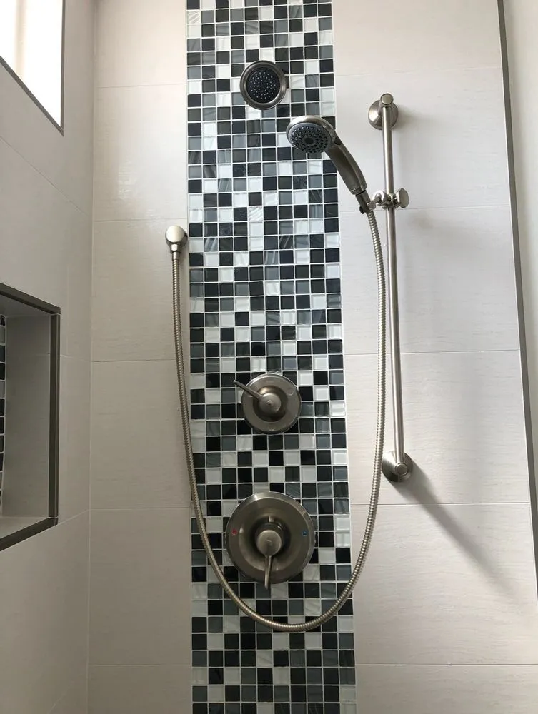 Slide of JRO Rooter & Plumbing