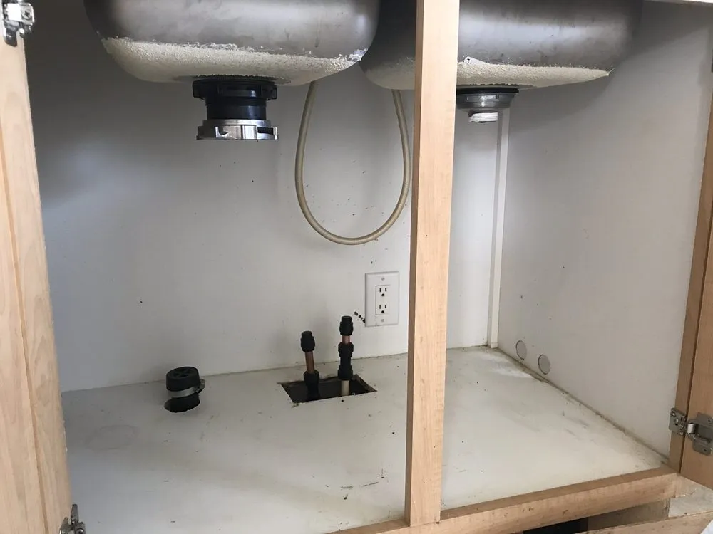 Slide of JR's Plumbing & Drain