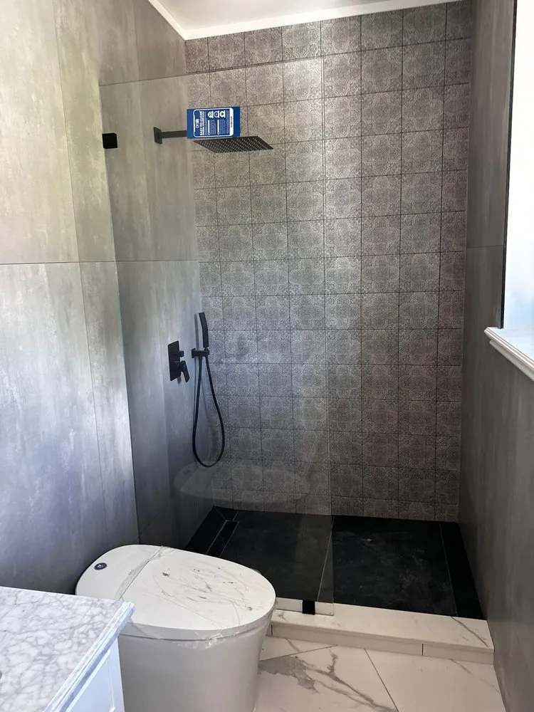 Slide of J&S Construction and Remodeling