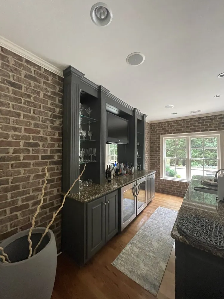 Slide of J's Painting And Construction