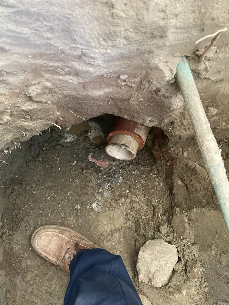 Expert water heater service service in Fullerton, CA - JS Plumbing & Drain Cleaning Services