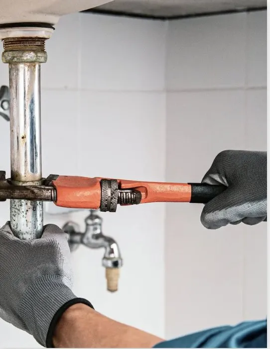 Emergency water heater service in San Fernando Valley, CA by J’s Rooter Solutions