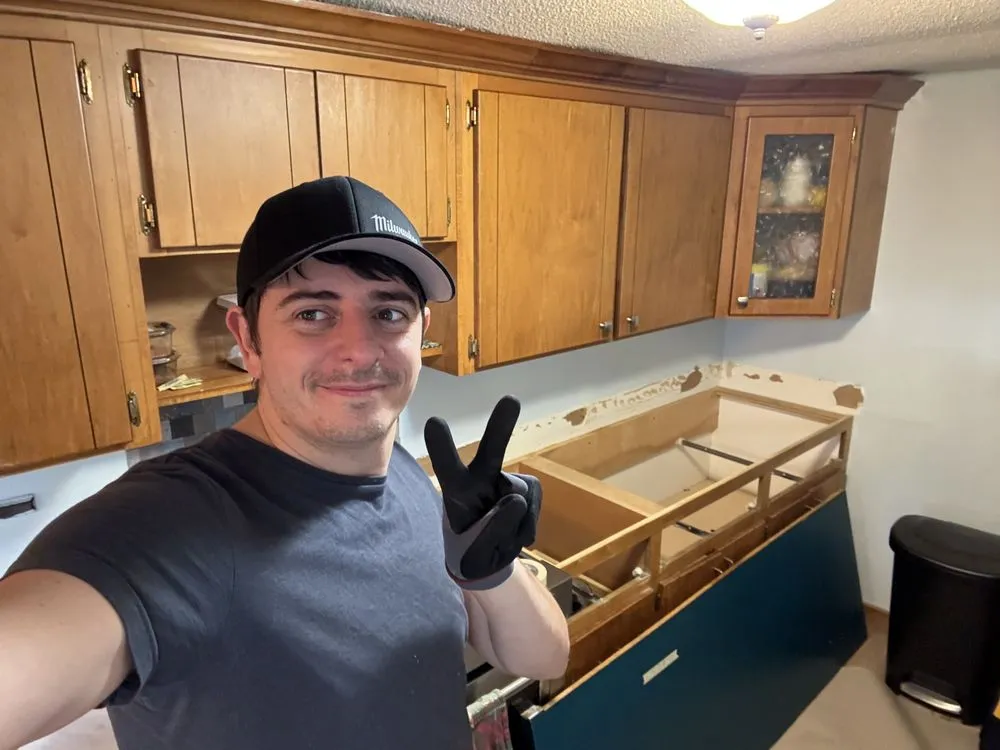 Slide of Jst Handyman