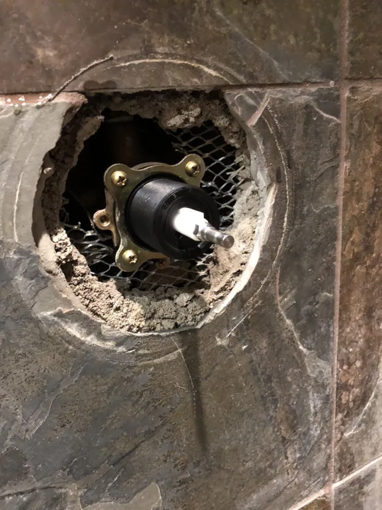 Slide of J&T Plumbing Pros