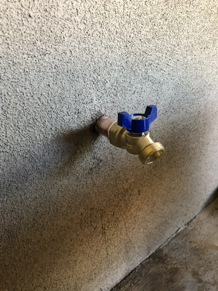 Slide of J&T Plumbing Pros