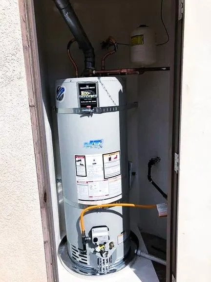 Slide of J&T Plumbing Pros