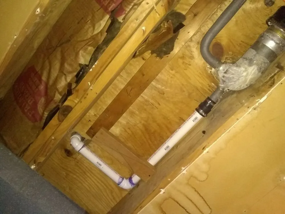 Slide of JT Reface Plumbing and Construction