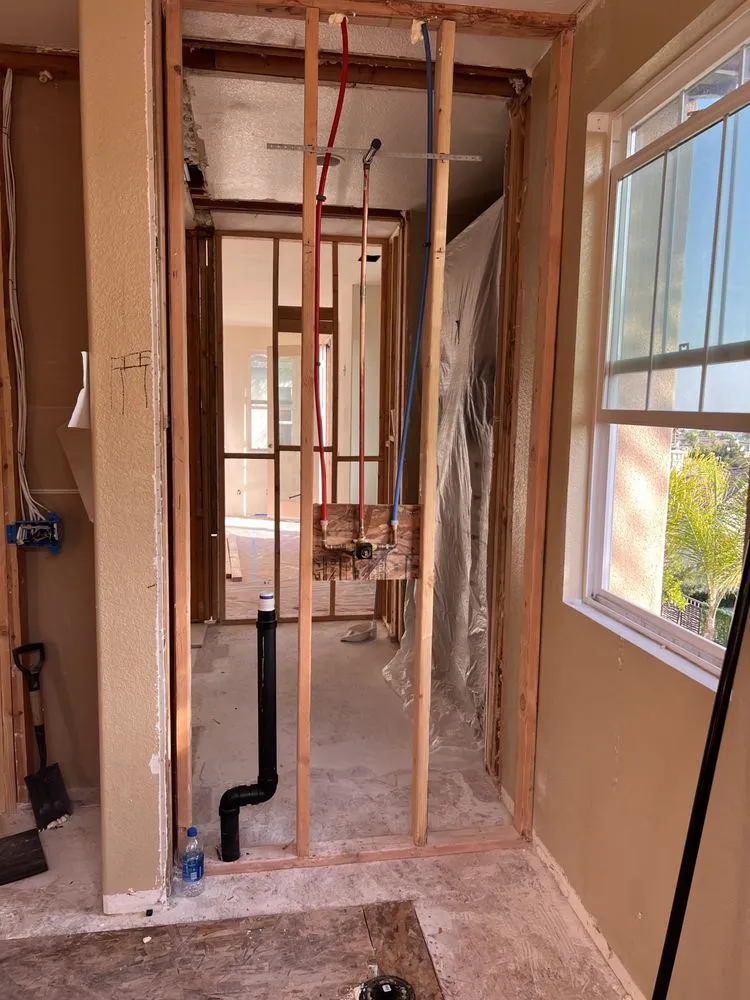 Slide of Juan Hernandez - Plumber