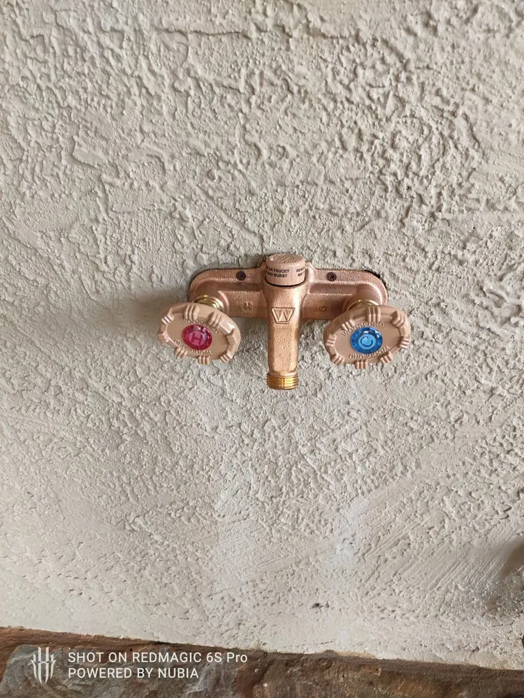 Slide of Juan's Plumbing Services