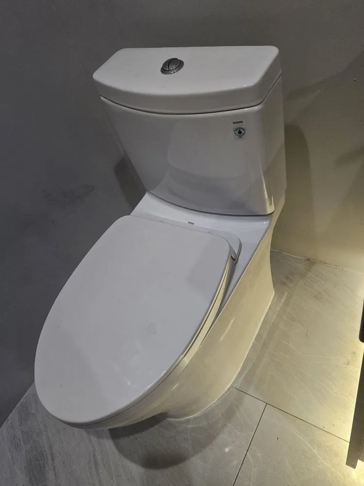 Slide of Juarez plumbing