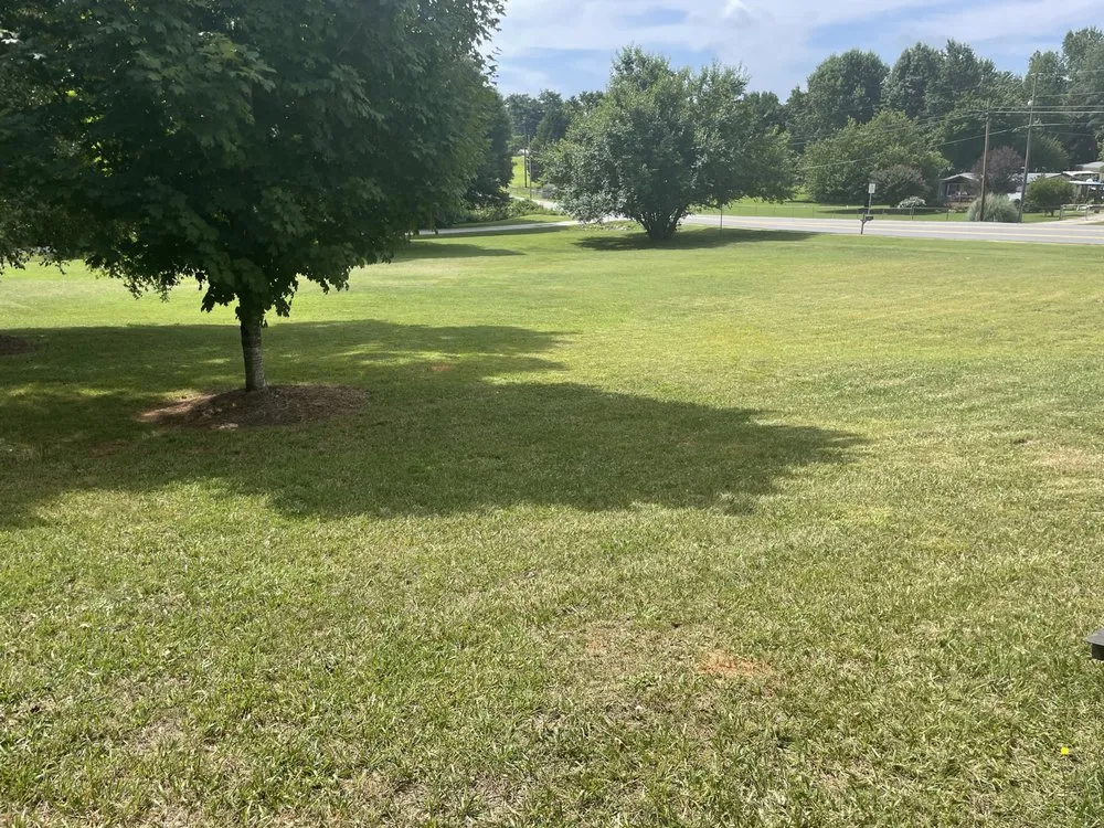 Slide of Juett Lawn Care & Services