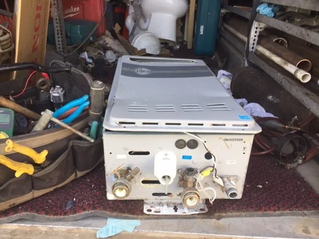 Expert pipe repair for homes in Los Angeles, CA by Just Right Plumbing