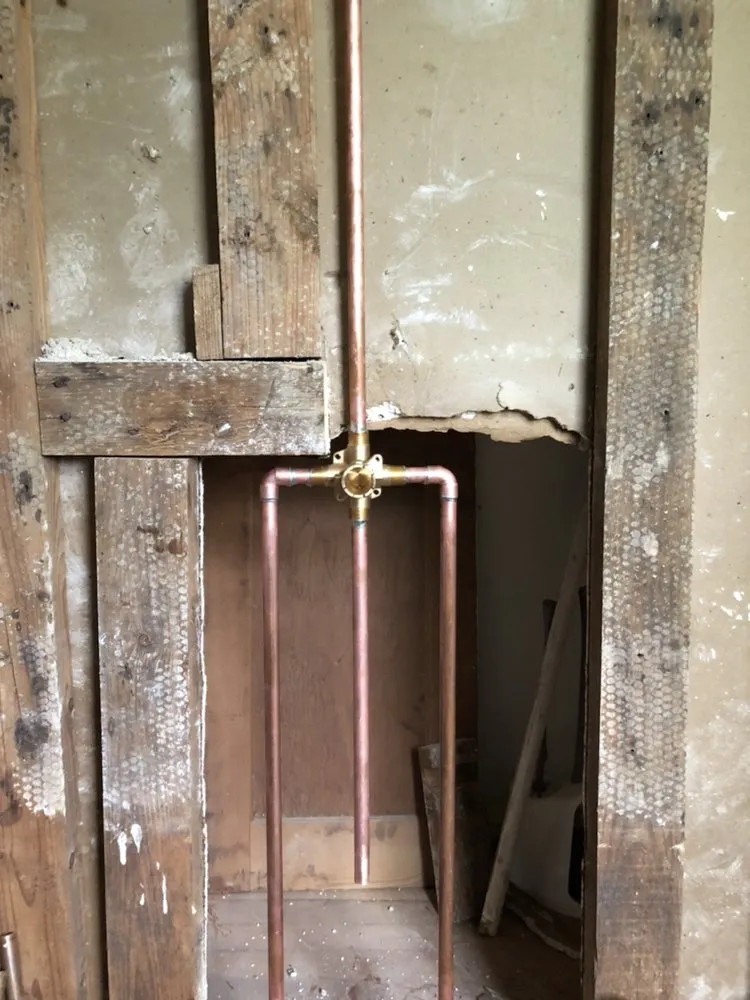 Slide of J&V Plumbing