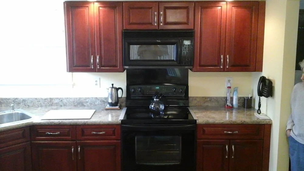 Slide of Kabinet King