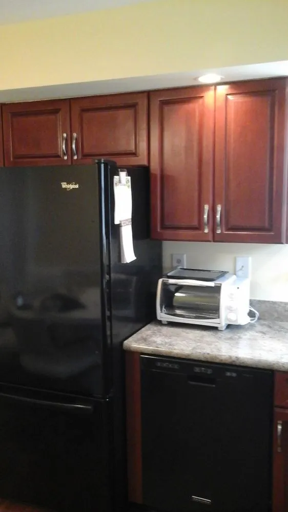 Slide of Kabinet King