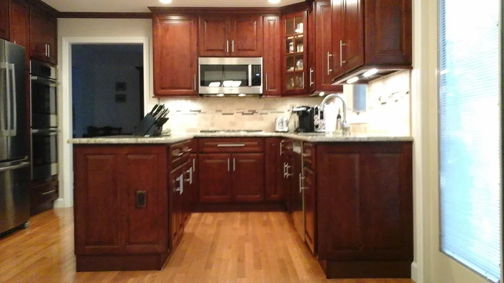 Slide of Kabinet King