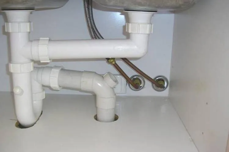 Emergency pipe repair service in Carmichael, CA - Kaha Handyman