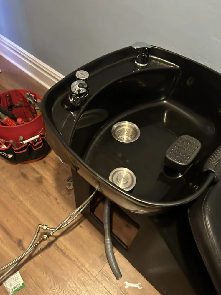 Slide of Kaleb's Kustom Plumbing