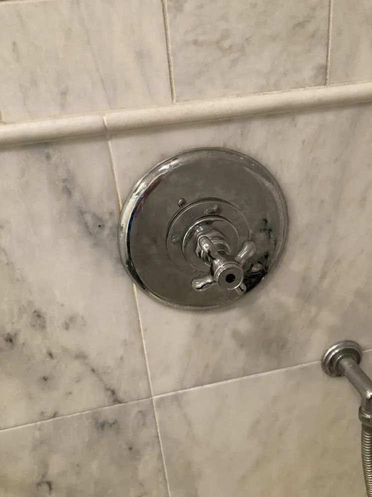 Slide of Kaltsunas plumbing