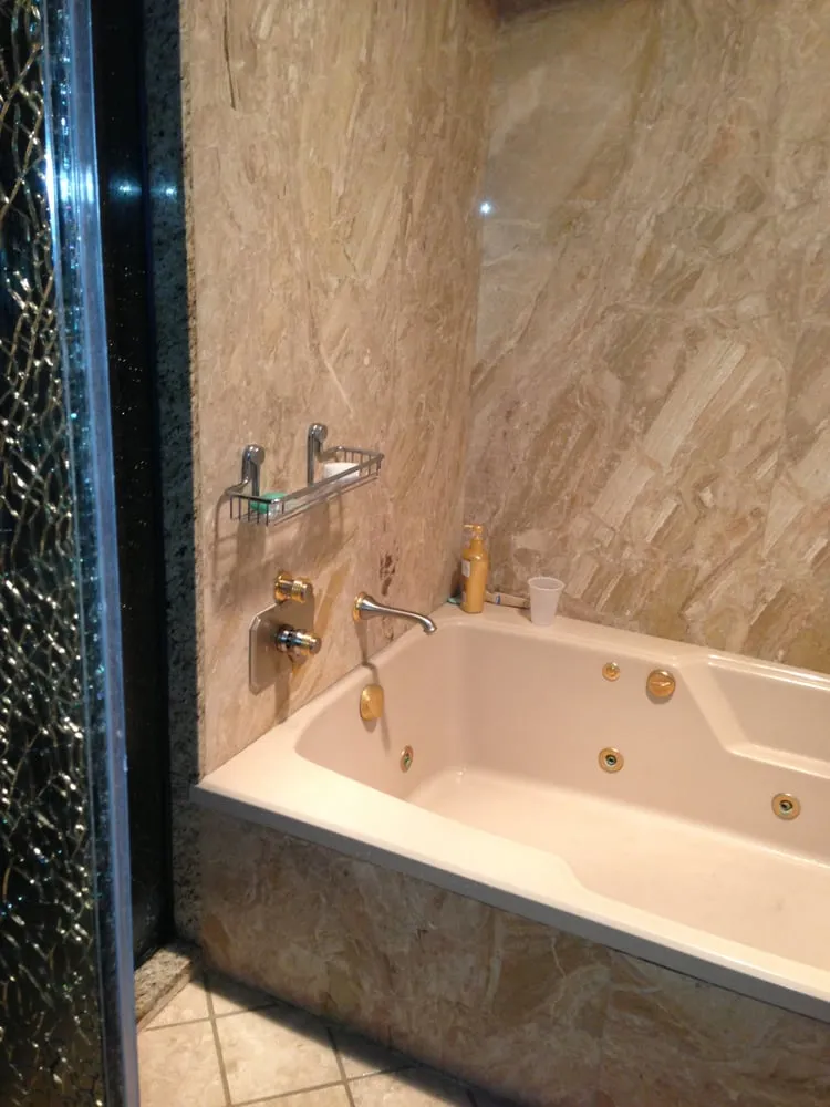 Professional water heater service for homes in Honolulu, HI by Kamaaina Plumbing and Renovations