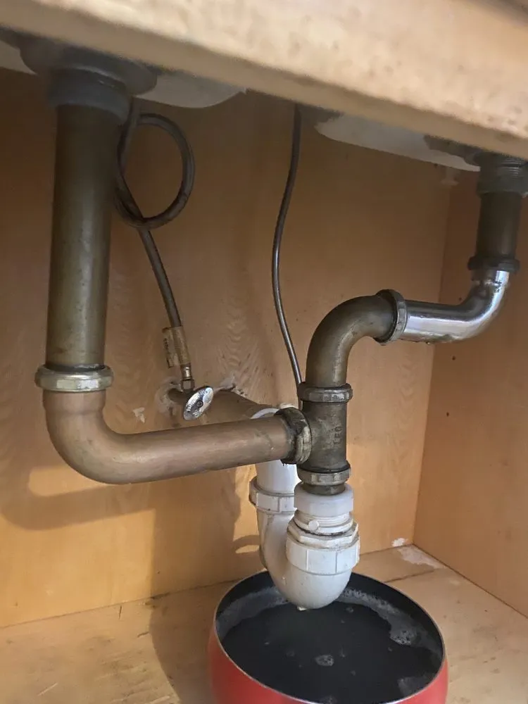 Slide of KB Piping Solutions