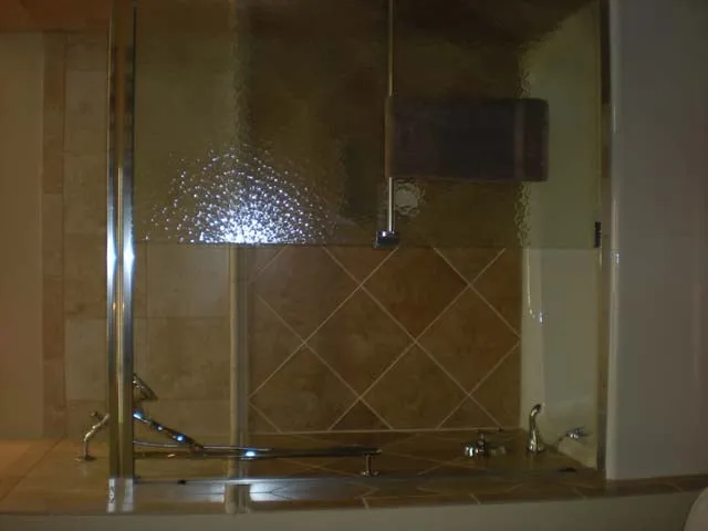 Slide of Kbaer Design Showroom