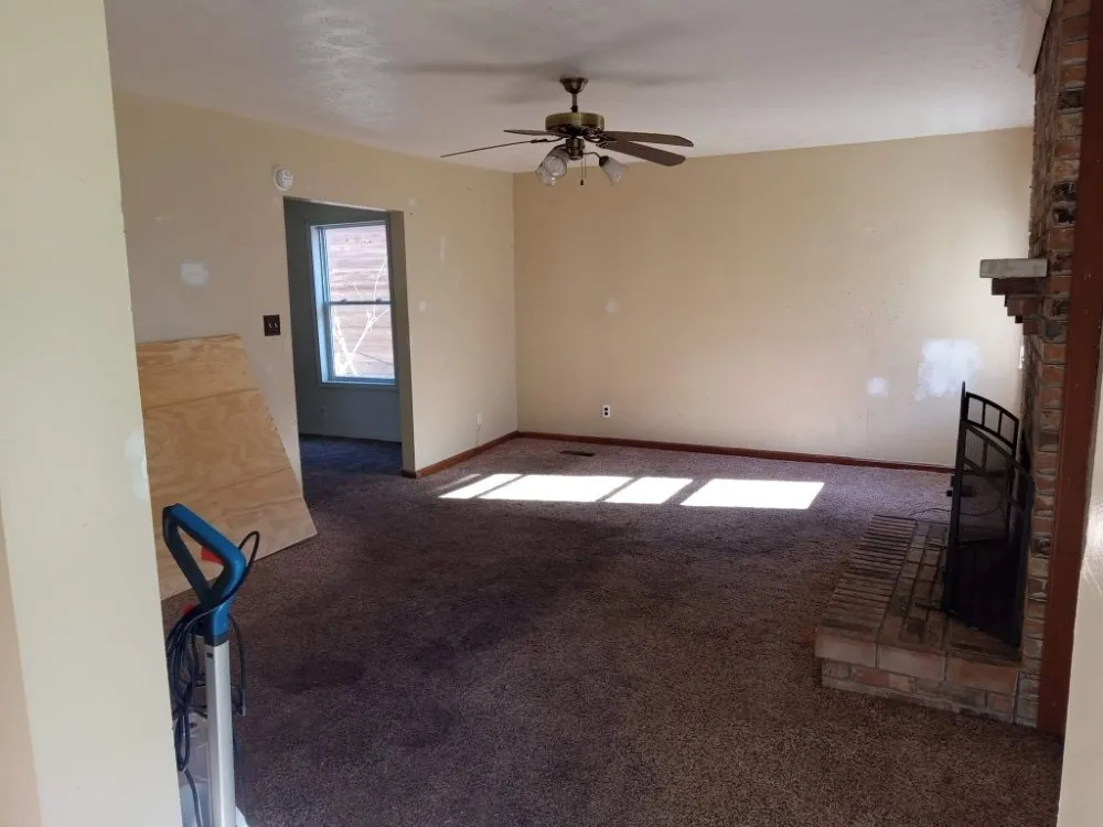 Slide of KB'S Handyman Service