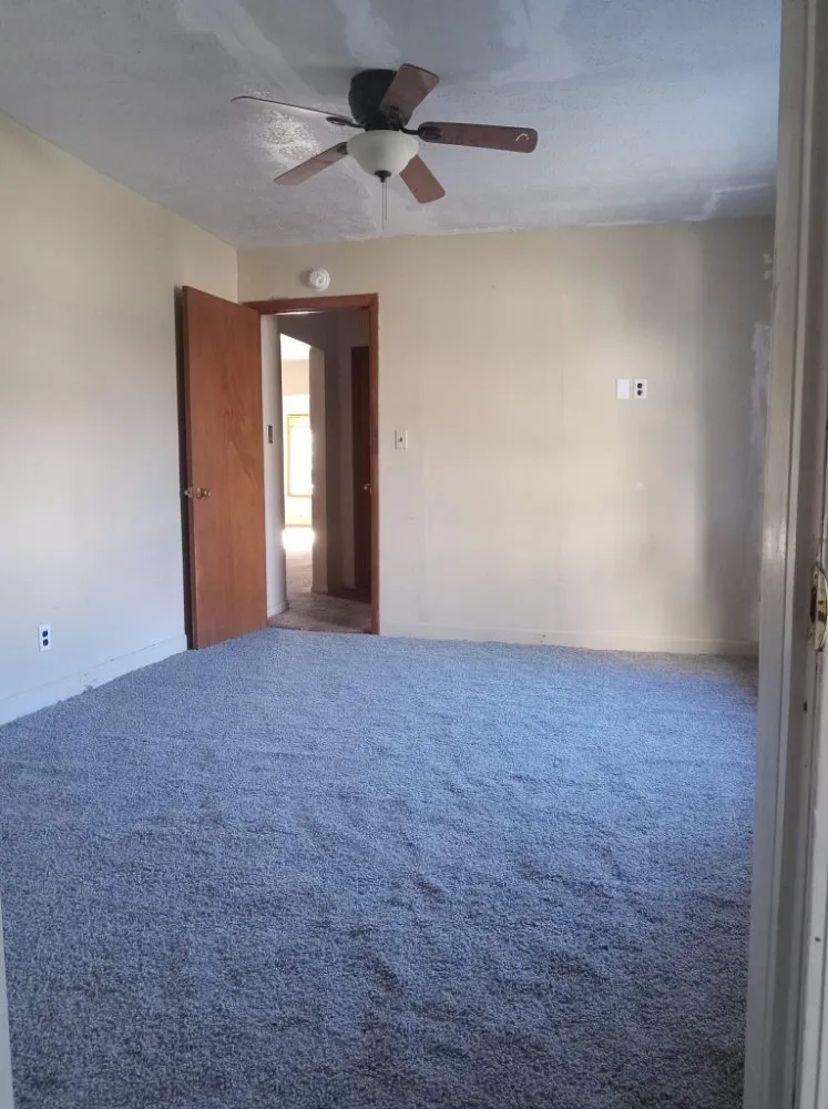 Slide of KB'S Handyman Service