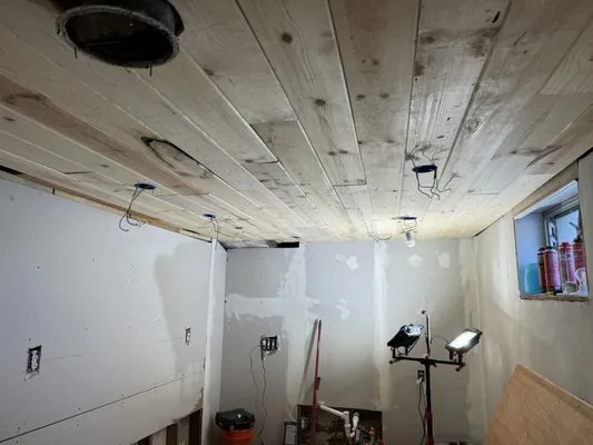 KC Complete Home Restoration Logo